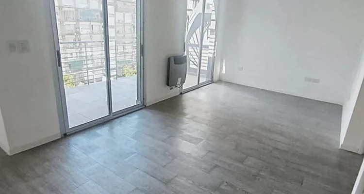 5b87fa82-f5d6-4610-b6ed-f7a5023e2bdd_u_large