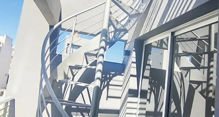 d464b802-2299-4a3e-8bd6-48aa7597a3f7_u_large